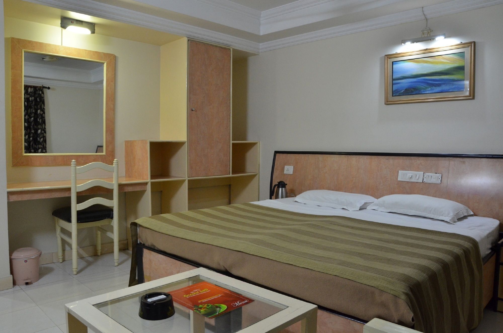 Hotel Pushpak Bhubaneswar Buitenkant foto